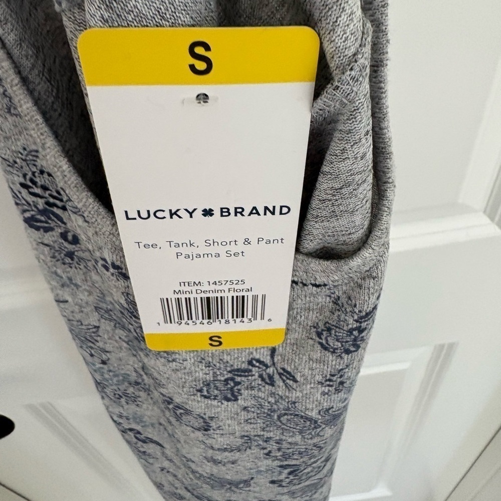 NWT Lucky Brand Pajama Set Top and Pants Floral Size S - Picture 9 of 13